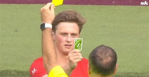 Max Fosh Pulls Uno Reverse Card On Referee .